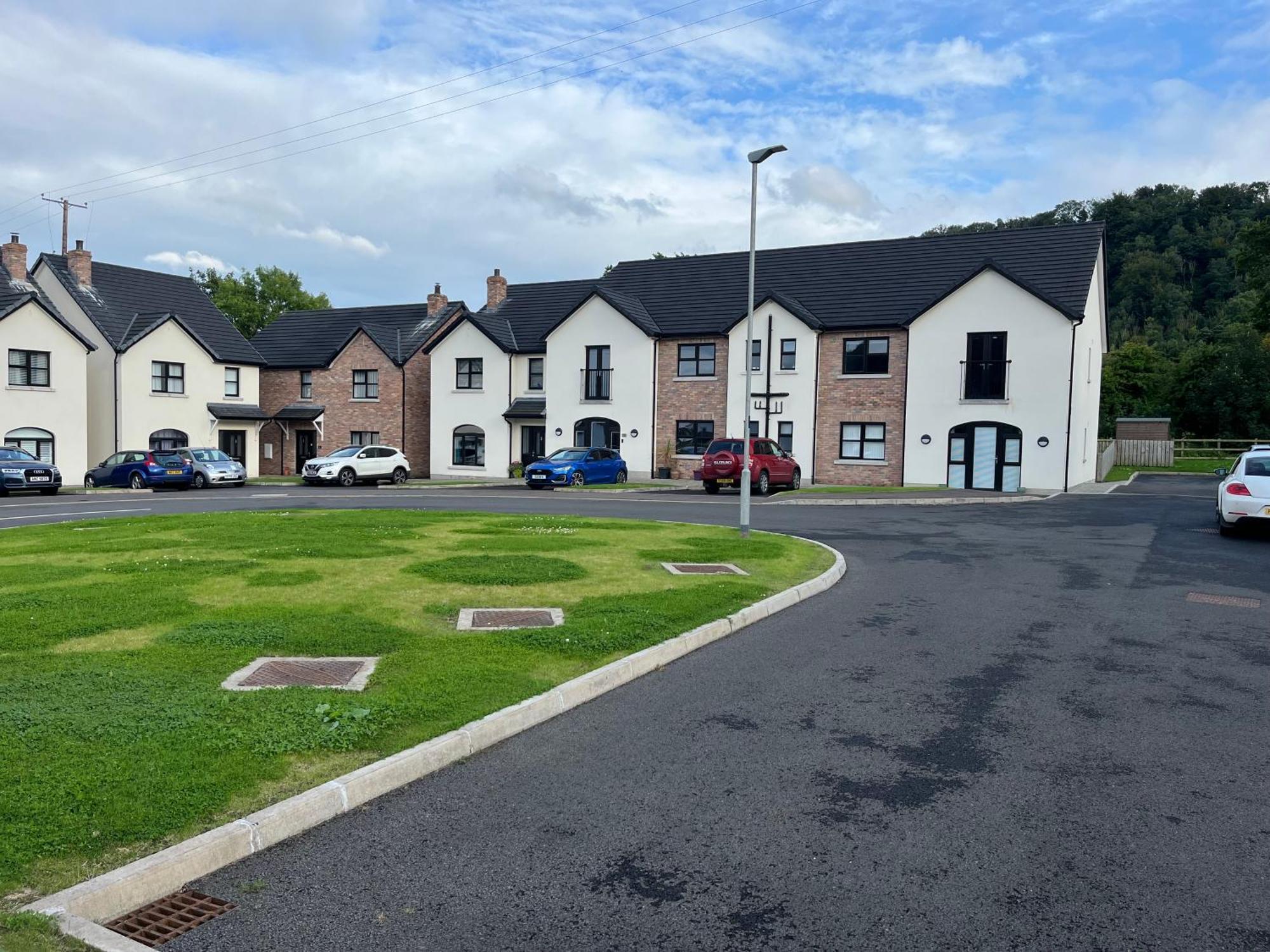 Glynn Village Larne Buitenkant foto
